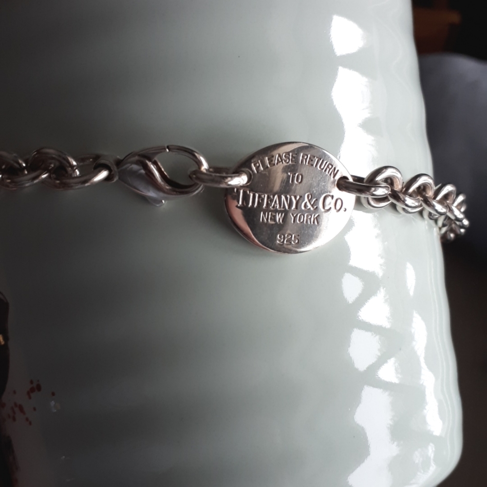 Tiffany & Co. Return to Tiffany's Oval Tag Necklace